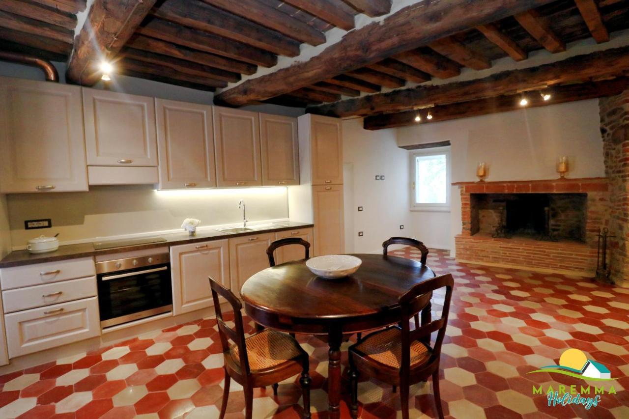Maremma Holidays- La Casa Di Rocca Scarlino Ngoại thất bức ảnh
