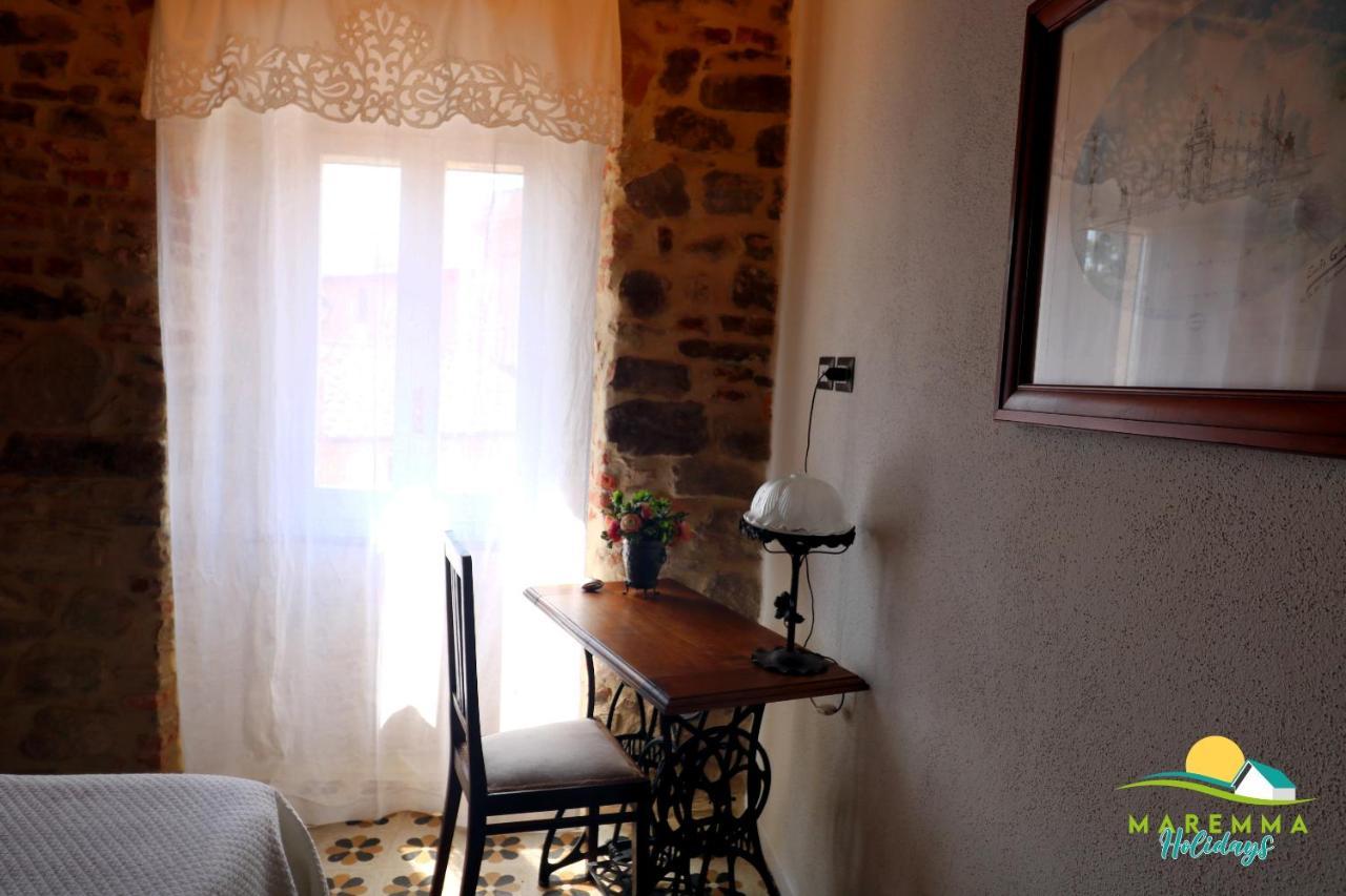Maremma Holidays- La Casa Di Rocca Scarlino Ngoại thất bức ảnh